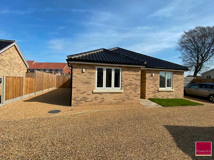 3 Bedroom Bungalow To Rent In Carpenters Close, Hales, NR14