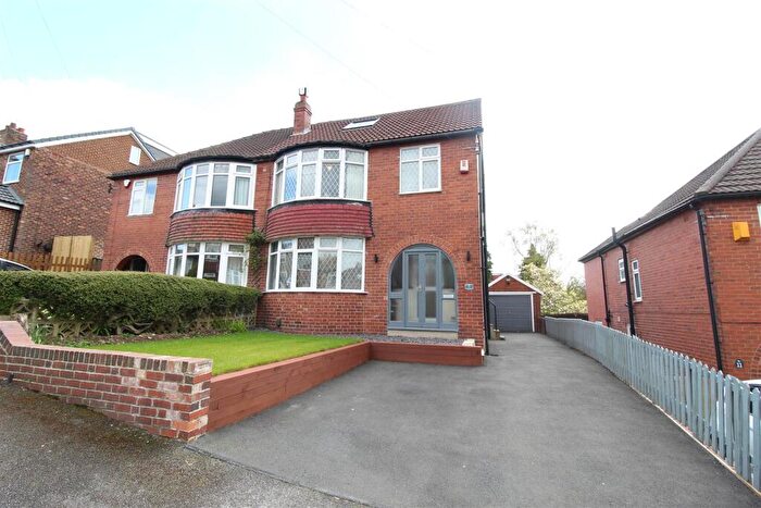 4 Bedroom Semi Detached House For Sale In Wynford Rise, Lawnswood, LS16