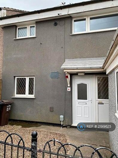 3 Bedroom Terraced House To Rent In Hucknall Garth, Bransholme, Hull, HU7