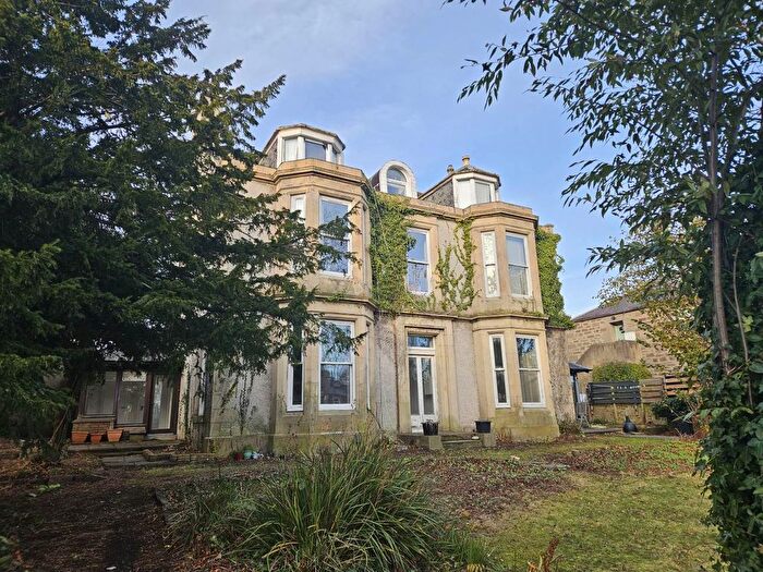 2 Bedroom Flat To Rent In Somerville Place East, Dundee, DD3