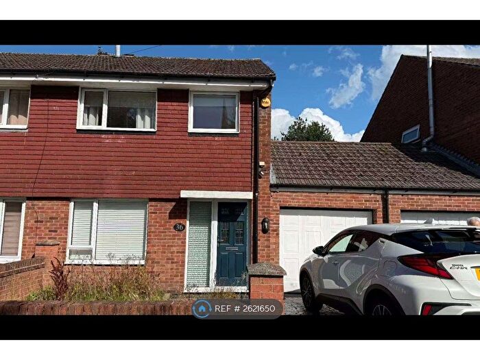 3 Bedroom Semi-Detached House To Rent In Maudland Bank, Preston, PR1