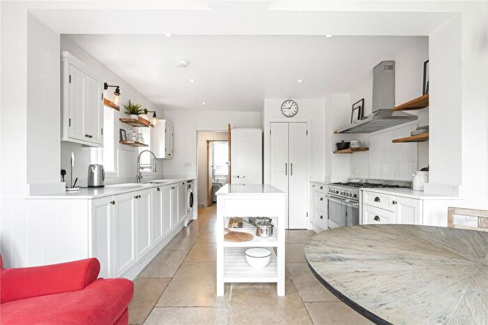 2 Bedroom Semi-Detached House To Rent In Gladstone Road, Headington, OX3
