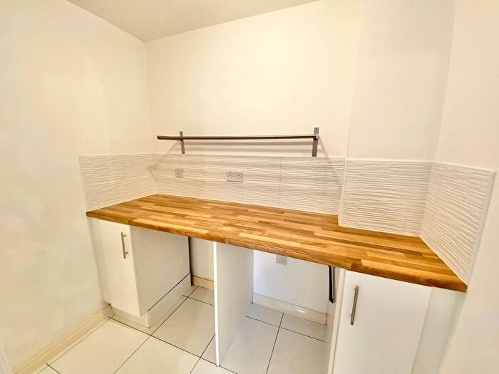 4 Bedroom Property To Rent In Dean Lane, Spennymoor, DL16