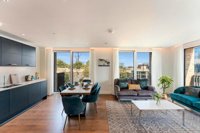 2 Bedroom Flat To Rent In Sovereign Court, Postmark London, WC1X