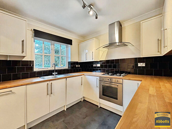 4 Bedroom Town House To Rent In Barwell Road, IP33