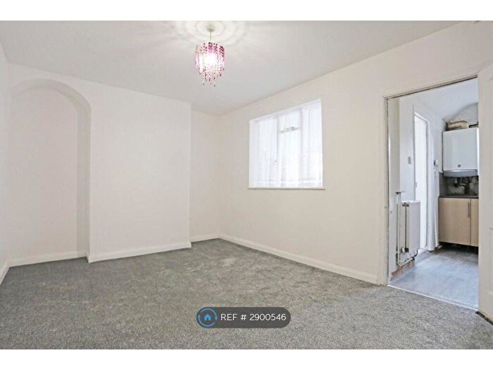 2 Bedroom Terraced House To Rent In Dawson Avenue, Barking, IG11