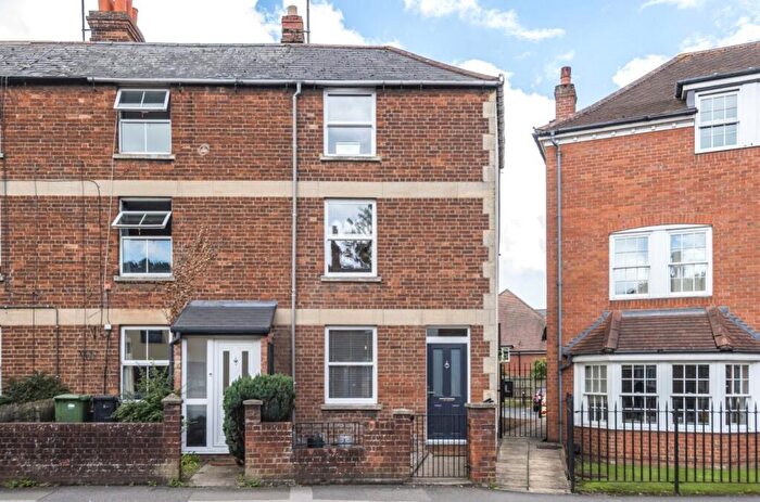 3 Bedroom Town House To Rent In Vineyard, Abingdon, OX14