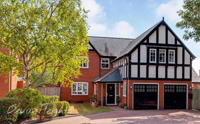 5 Bedroom Detached House For Sale In Dee Banks, Great Boughton, CH3
