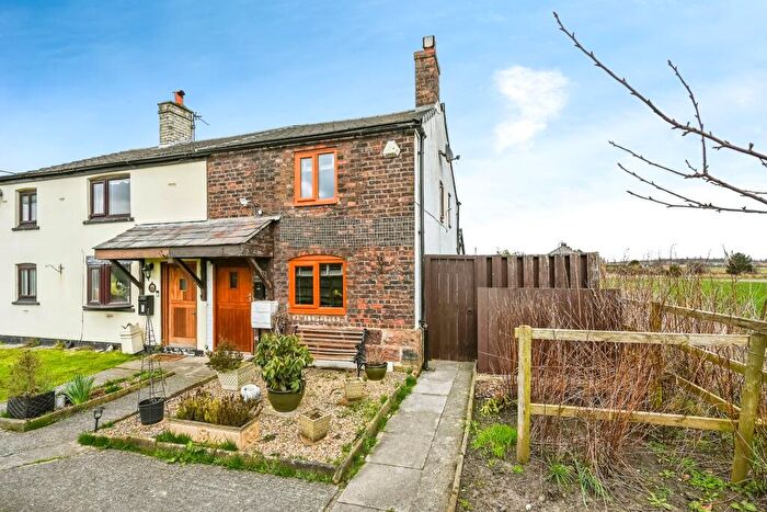 2 Bedroom Semi-Detached House For Sale In Gerrards Lane, Liverpool, Merseyside, L26