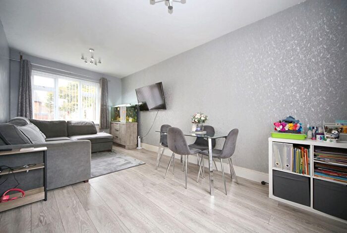 3 Bedroom Terraced House For Sale In Hampden Place, Wigan, WN5