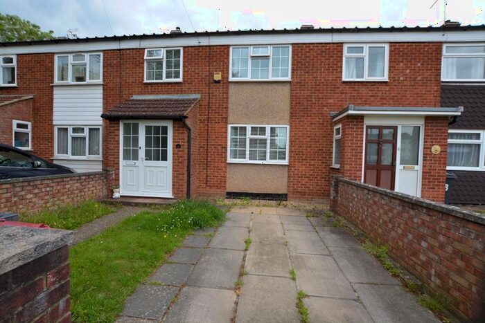 3 Bedroom Terraced House To Rent In Minster Way, Langley, Slough, SL3
