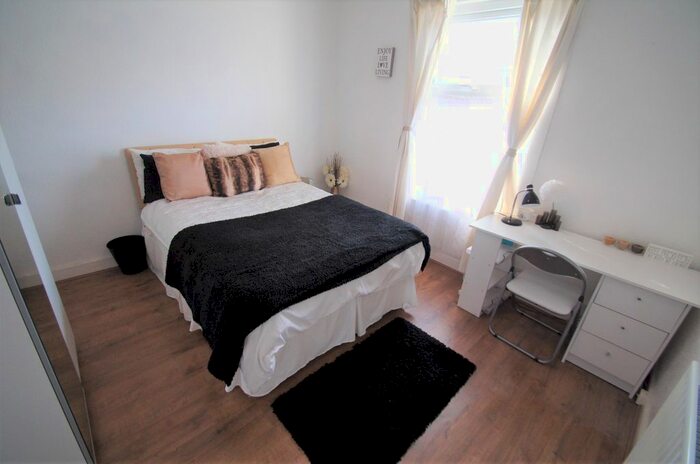 3 Bedroom Terraced House To Rent In Dorset Road, Coventry, CV1