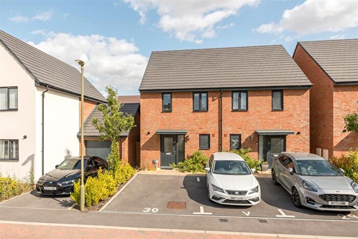 2 Bedroom House For Sale In Seymour Crescent, Wantage, OX12