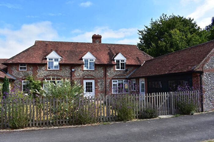 4 Bedroom Semi-Detached House To Rent In Chilton Foliat, Hungerford, RG17