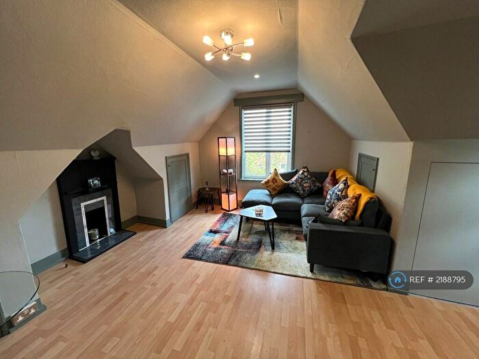 1 Bedroom Semi-Detached House To Rent In Upton Park, Slough, SL1