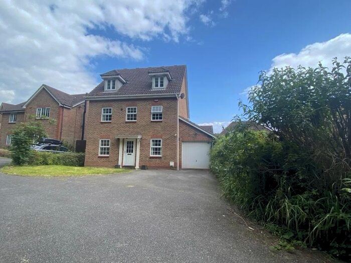 5 Bedroom Detached House To Rent In Sweet Bay Crescent, Ashford, TN23