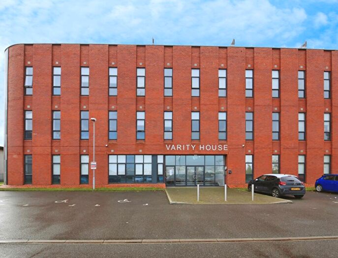 2 Bedroom Flat For Sale In Vicarage Farm Road, Peterborough, Cambridgeshire, PE1