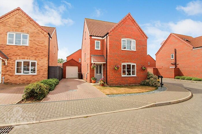 4 Bedroom Detached House To Rent In Dove Avenue, Wymondham, NR18
