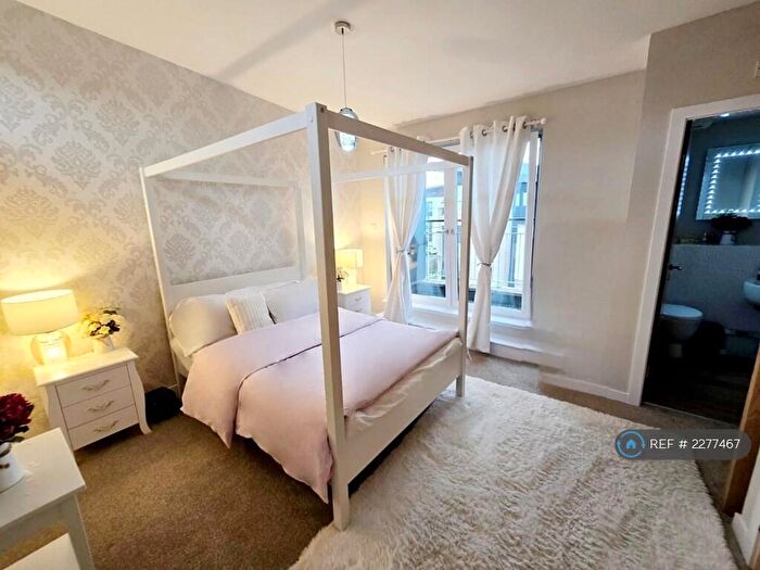 3 Bedroom Semi-Detached House To Rent In Fettes Townhouse, Edinburgh, EH5