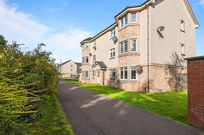 2 Bedroom Flat For Sale In Meikle Inch Lane, Bathgate, West Lothian, EH48