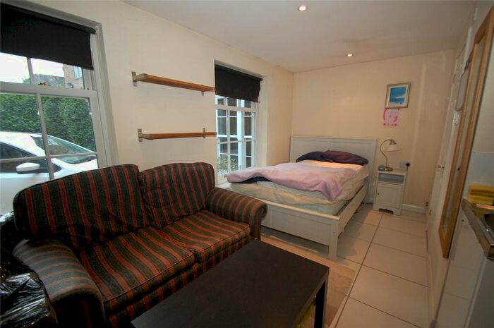 1 Bedroom Studio To Rent In Deadhearn Lane, Chalfont St Giles, HP8