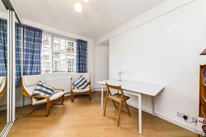 Studio To Rent In Woburn Place, Bloomsbury, WC1H