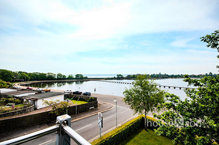 3 Bedroom Penthouse For Sale In Twemlow Avenue, Poole, BH14