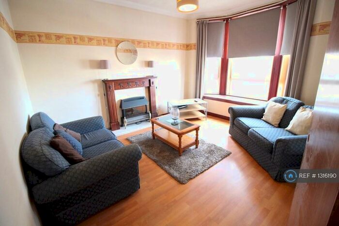 1 Bedroom Flat To Rent In Bank Street, Coatbridge, ML5