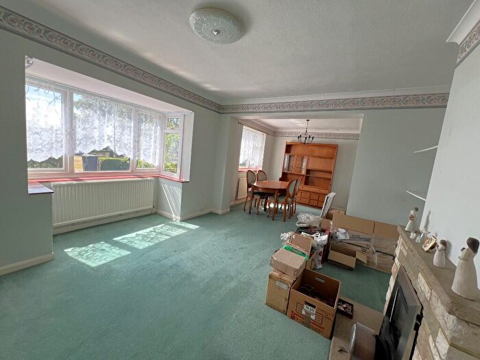 2 Bedroom Semi-Detached Bungalow For Sale In Saffron Gardens, Wethersfield, CM7