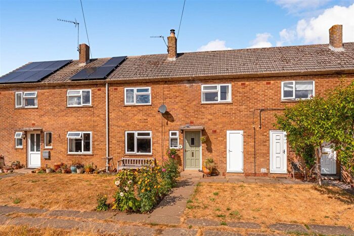 3 Bedroom Terraced House For Sale In Helmdon Road, Greatworth, Banbury, OX17