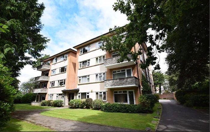 2 Bedroom Flat To Rent In Manor Road, Bournemouth, BH1