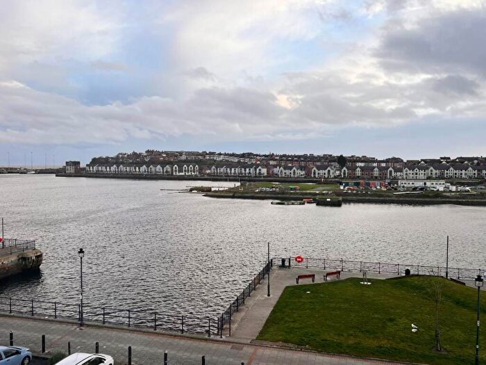 2 Bedroom Flat To Rent In Cei Tir Y Castell, Barry, Vale Of Glamorgan, CF63