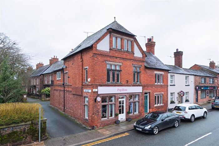 3 Bedroom Apartment For Sale In High Street, Tarporley, CW6