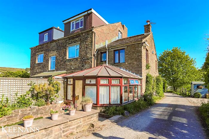 2 Bedroom Terraced House For Sale In Martin Croft Road, Haslingden, BB4