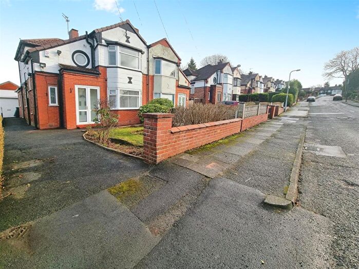 3 Bedroom Semi-Detached House To Rent In Edenfield Road, Prestwich, Manchester, M25