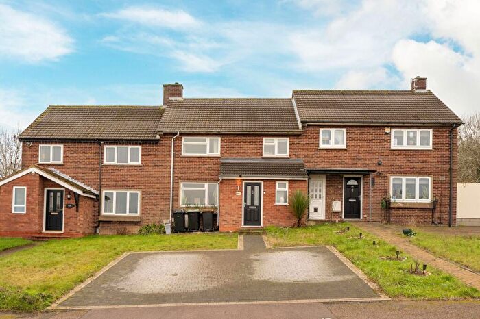 3 Bedroom Terraced House For Sale In Mallard Hill, Bedford, MK41