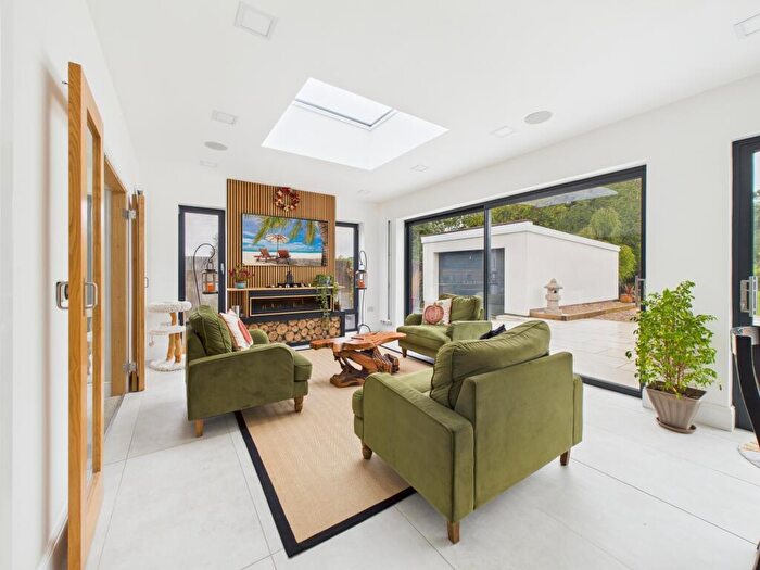3 Bedroom Detached Bungalow For Sale In Stenson Road, Sunnyhill, DE23
