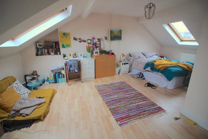 7 Bedroom Terraced House To Rent In Ivy Road, Newcastle Upon Tyne, NE3