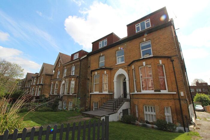 1 Bedroom Flat To Rent In Thicket Road, Anerley, SE20