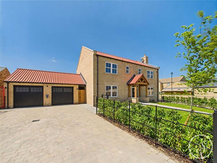 5 Bedroom Detached House To Rent In Scarcroft Crescent, Scarcroft, Leeds, LS14