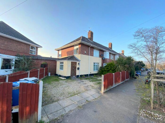 3 Bedroom Terraced House To Rent In Gilbard Road, Norwich, NR5