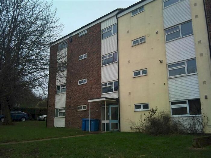 2 Bedroom Flat To Rent In Herons Wood, Harlow, CM20