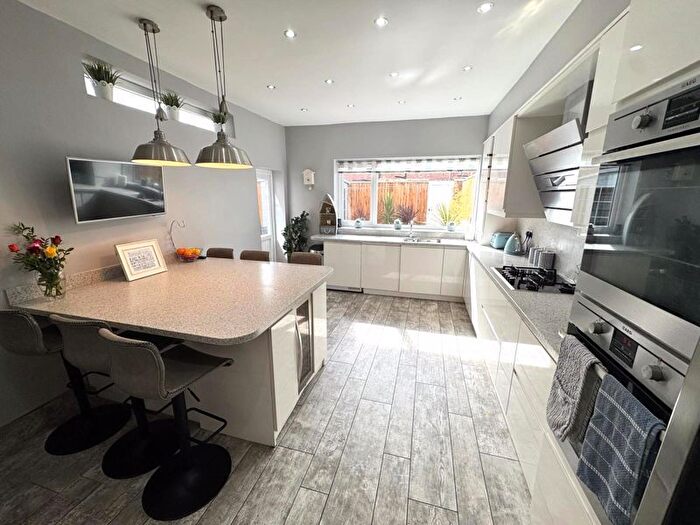5 Bedroom Terraced House For Sale In Rockcliffe Gardens, Whitley Bay, NE26