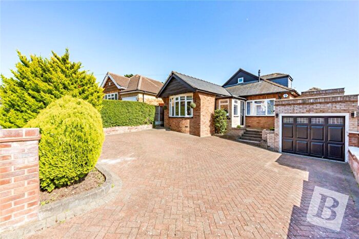 4 Bedroom Detached House For Sale In Gerrard Crescent, Brentwood, Essex, CM14