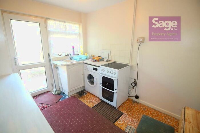 3 Bedroom Terraced House For Sale In Shakespeare Road, St. Dials, Cwmbran, NP44