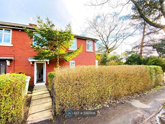 3 Bedroom Semi-Detached House To Rent In Palatine Drive, Bury, BL9