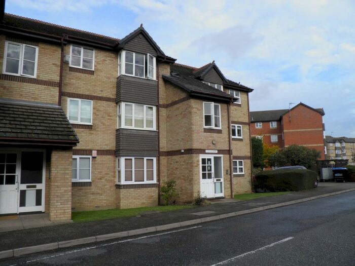 Studio To Rent In Gauguin Court, Stubbs Drive, SE16