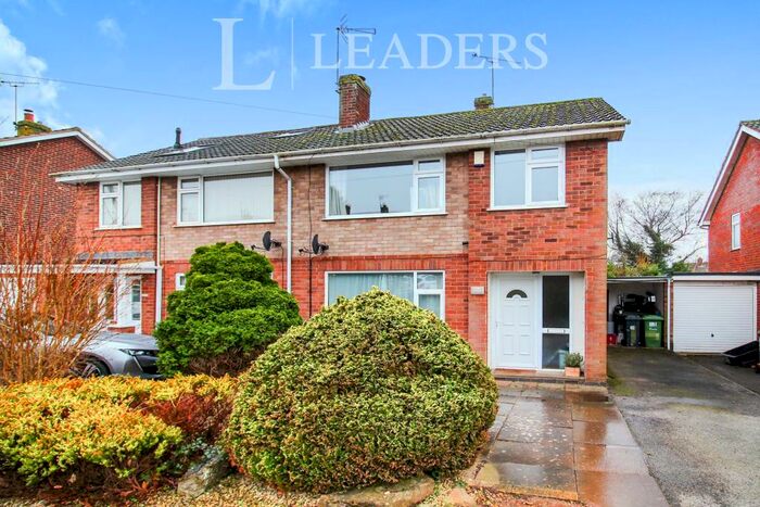 3 Bedroom Semi-Detached House To Rent In Woodcote Avenue, Kenilworth, CV8