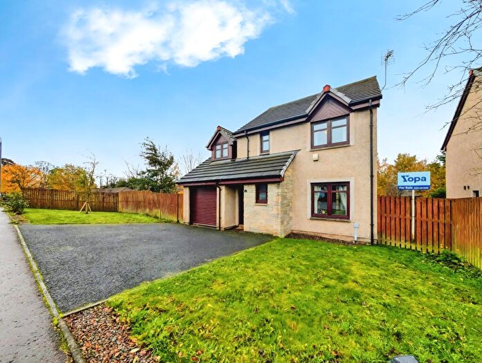 4 Bedroom Detached House For Sale In Castledyke Road, Carstairs, ML11