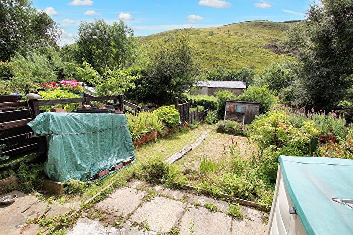 4 Bedroom Terraced House For Sale In Brighton Street, Todmorden, OL14